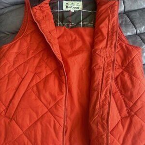 Mens Barbour Finn Gilet  Quilted Vest  in Orange Size Large